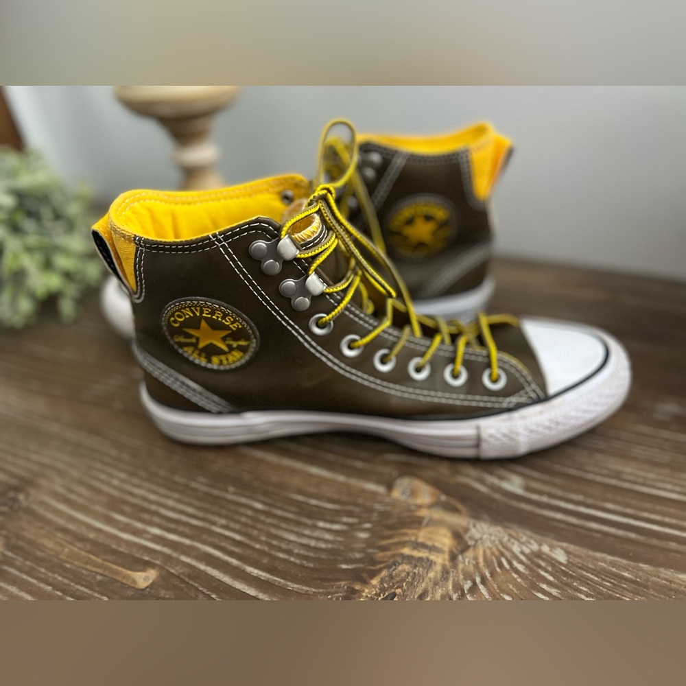 Converse Chuck Taylor City Hiker Leather High Top Sneakers Brown Yellow Sz 7M 9W - Picture 8 of 16